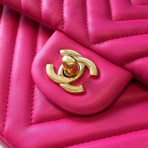 《超希少 早い者勝ち 》2015春夏新作　シャネルバッグスーパーコピー Chanel シェブロンミニバッグ　キャビアスキン　ピンク　G金具