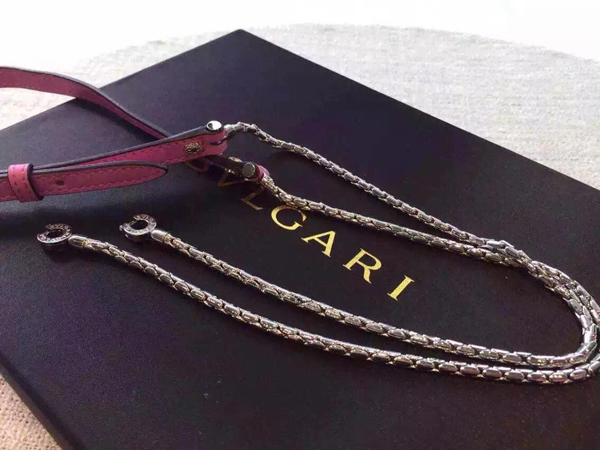 2015新作 ブルガリスーパーコピー セルペンティ フォーエバーフラップカバーバッグ SERPENTI FOREVER 38329