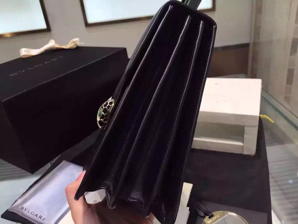 2015新作 ブルガリスーパーコピー フラップカバーバッグ SERPENTI FOREVER 38318