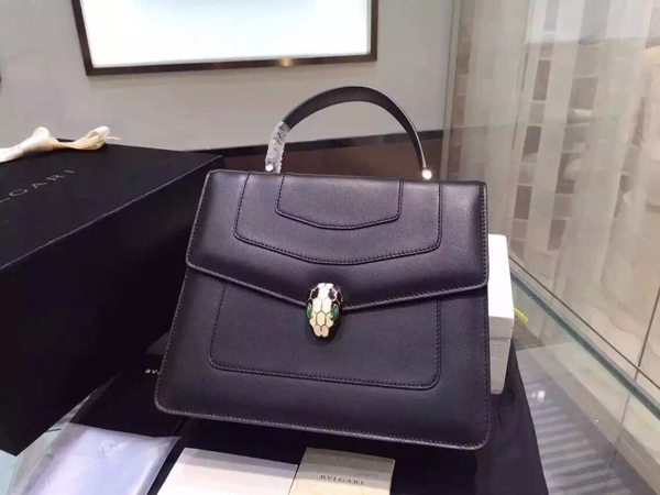 2015新作 ブルガリスーパーコピー フラップカバーバッグ SERPENTI FOREVER 38318