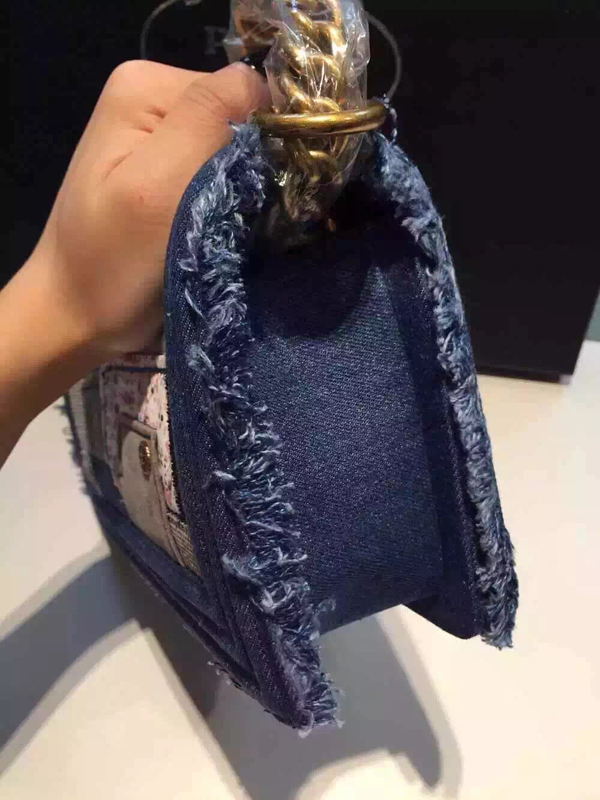 2015最新作大人気 Chanel（シャネルスーパーコピー）バッグ A92866 Y10892 C2084