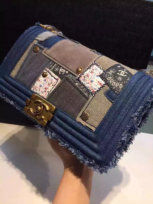 2015最新作大人気 Chanel（シャネルスーパーコピー）バッグ A92866 Y10892 C2084
