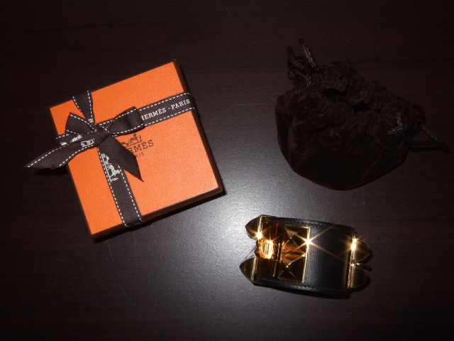 完売エルメススーパーコピー HERMES　コリエドシアン■スタッズブレス