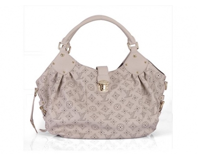 LOUIS VUITTON ルイ ヴィトン マヒナ ショルダーバッグM95548