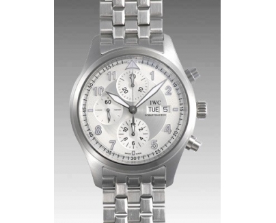 IWC スピットファイヤークロノ IW371705