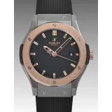 ウブロ クラシックフュージョン ジルコニウム ゴールド４２ｍｍ 542.ZP.1...