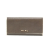 ミュウミュウスーパーコピー  MIU MIU 長財布 5M1109