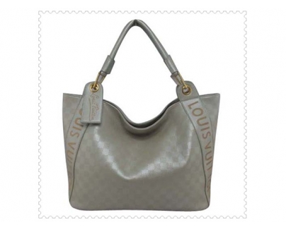 ルイヴィトン/LOUIS VUITTON ショルダバッグ ハンドバッグ M15589