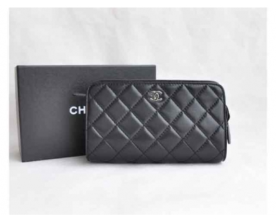 CHANEL シャネル ラムスキン ブラック トイレタリーケース 31502