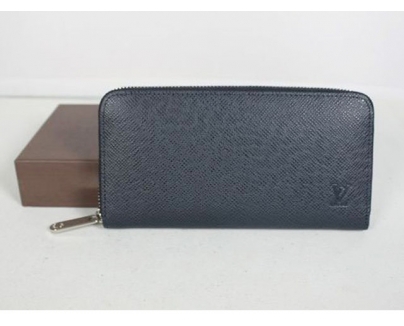 ルイ·ヴィトン LOUISVUITTON ポルトモネ·ジップ ボレアル M61728