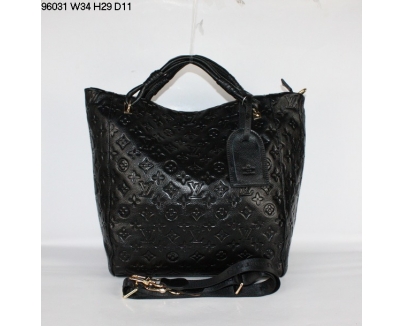 ルイ·ヴィトン LOUIS VUITTON アンプラント ブラック M96031