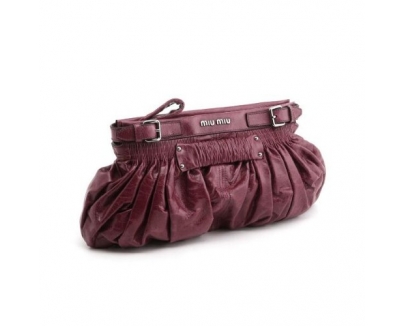 ミュウミュウスーパーコピー MIUMIUクラッチバッグ RP0142