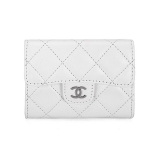 CHANEL シャネル ホワイト ラムスキン マトラッセ 財布 31504