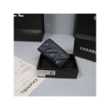 CHANEL シャネル ダークブルーラムスキンキーケースカンボンライン 2672...