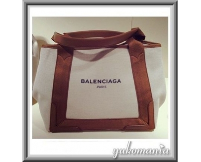 BALENCIAGA  新作バレンシアガスーパーコピー　お洒落なキャンバスバッグ