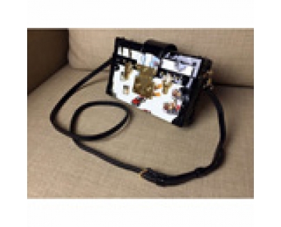 2015新作 Louis Vuitton(ルイヴィトンコピー)★PETITE MALLE★ショルダーバッグ