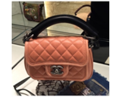 《2015人気新作 》Chanel シャネルスーパーコピー マトラッセ2ウェイショルダーpk A94791 Y10759 C0212