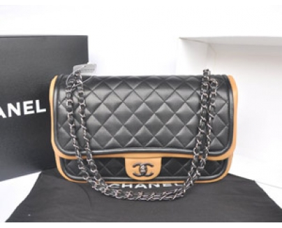 シャネルスーパーコピー/CHANEL　2014年秋冬最新作　Classic Twistショルダーバッグ　A37012-520