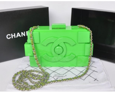 2014年最新作　シャネルスーパーコピー/CHANEL　Chanel Lego Clutch　ハンドバッグA37013
