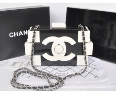 2014年最新作　シャネルスーパーコピー/CHANEL　Chanel Lego Clutch　ハンドバッグA37013