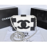 2014年最新作　シャネルスーパーコピー/CHANEL　Chanel Lego ...