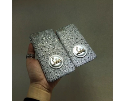 iphone6★キラキラ光 glitter ルブタン 財布 コピー シルバースマホケース