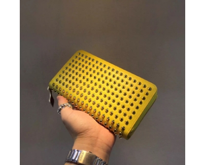 SS16新作セール★ルブタン 財布 コピー　Panettone Spike Stud 長財布