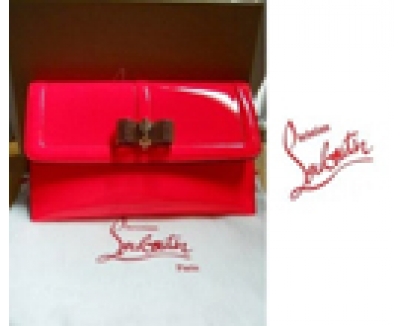ルブタン 財布 コピーChristian Louboutin Sweet Charityクラッチバッグ 11106059