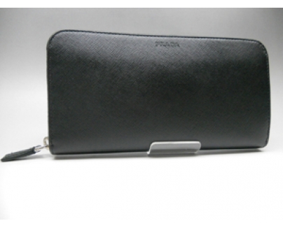 ★PRADA★超入手困難!!【2M1317】サフィアーノ 長財布 黒★