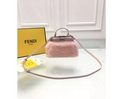 FENDI フェンディスーパーコピー ミニピーカブー ムートンバッグ/ピンク★ 8M0355_5AY_F065J