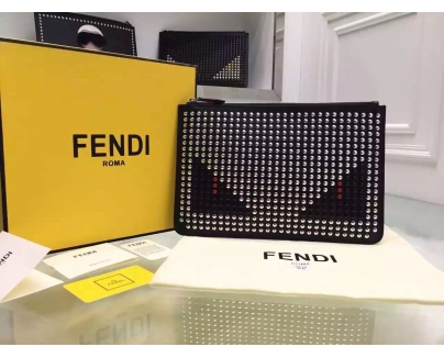 Safari掲載 2015新作 FENDI フェンディ スーパーコピー バッグバグズクラッチバッグ