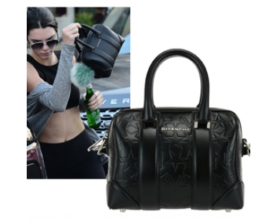 Givenchy LUCREZIA ジバンシィスーパーコピー マイクロ スターエンボス BB05860407001