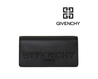 GIVENCHY (ジバンシィスーパーコピー)  エンボスロゴチェーンウォレット