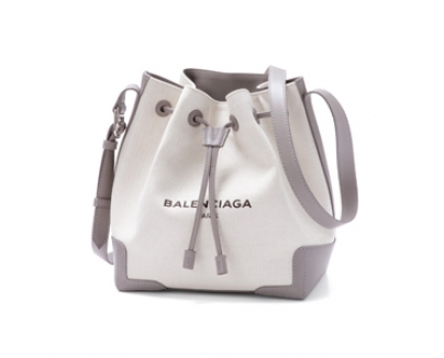 2016新色 BALENCIAGA バレンシアガスーパーコピー バケットバッグ スモール ベージュ/グレー NAVY
