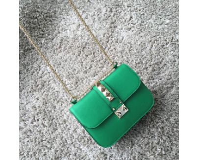 ☆Valentino ヴァレンティノスーパーコピー 【IW2B0398VIT】CALF LEATHER SHOULDER BAG