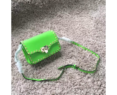 15SS V157 Valentino ヴァレンティノスーパーコピー "Rockstud" shoulder bag IW2B0671BOL
