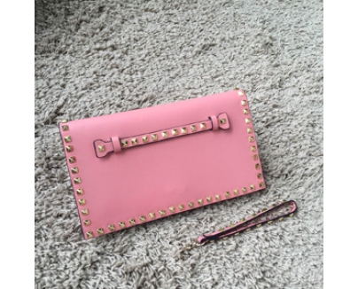 2015新作【Valentino ヴァレンティノスーパーコピー】Rockstudクラッチ IW7B0399NWB