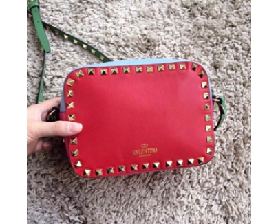 15SS Valentino ヴァレンティノスーパーコピー　ロックスタッズ ショルダーバッグ