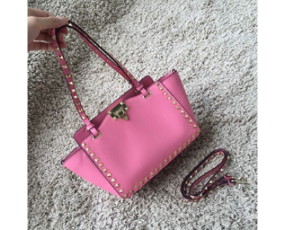 2016AW Valentino ヴァレンティノスーパーコピー バレンティノ ロックスタッズ トートバッグ　スモール IW9B4399NWB
