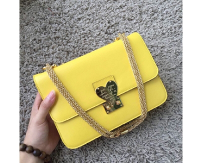 2016SS セレブ愛用者多数☆Valentino ヴァレンティノスーパーコピー☆ Yellow L'Amour Leather Shoulder Bag