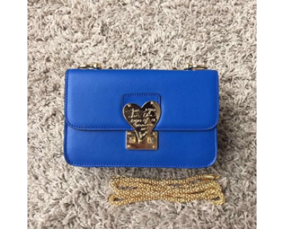 2016AW セレブ愛用者多数☆Valentino ヴァレンティノスーパーコピー☆ Blue