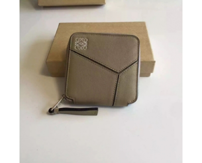 2016新作 【LOEWE】ロエベスーパーコピー Puzzle Small Wallet*カーフレザー2つ折り財布* 122.89.M88