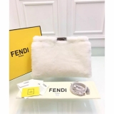 2016AW FENDI フェンディ スーパーコピー PEEKABOO クラッチ...