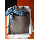 HERMES 可愛いピコタンロックPM★大人気カラーエトープ★即発