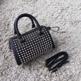 15-16新作 ☆Christian Louboutin クリスチャン ルブタン...