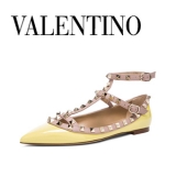 2016最新作 Valentino ヴァレンティノスーパーコピー ロックスタッズ...