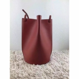 新着秋冬CELINE セリーヌ コピー☆ピンチドバッグ  ☆ナチュラルカーフ 1...
