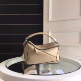 2016新作 紗栄子さん愛用★LOEWE ロエベスーパーコピー ☆PUZZLE ...