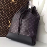2016新作 ルイヴィトンスーパーコピー 雑誌掲載Louis Vuitton☆黒...