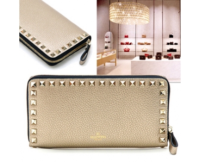 2016-17AW VALENTINO★ヴァレンティノスーパーコピー ROCKSTUD ZIP長財布 プラチナゴールド
